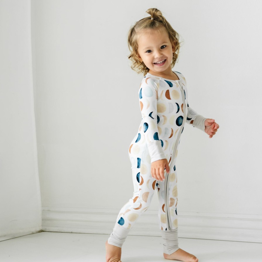 Sleep Little Sleepies Zippies | Meet The Zippy