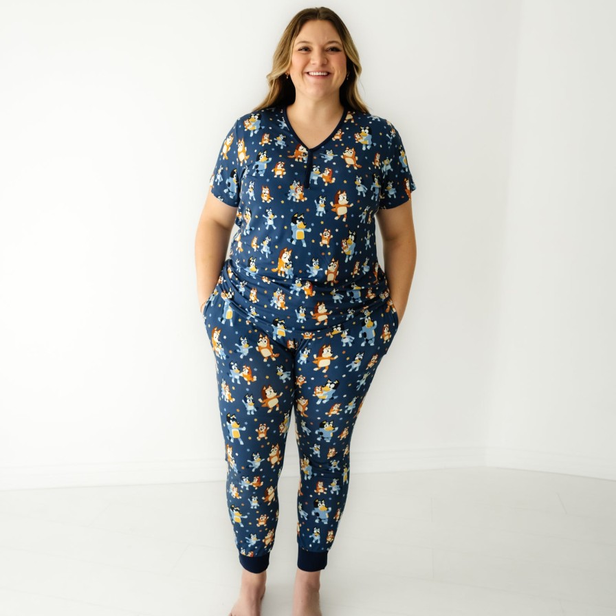 Adult Little Sleepies Women'S Pajamas | Bluey Dance Mode Women'S Short Sleeve Pajama Top Main Section