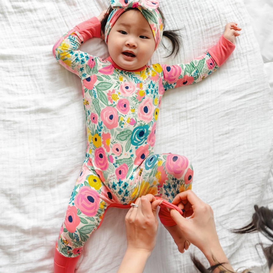 Sleep Little Sleepies Zippies | Meet The Crescent Zippy