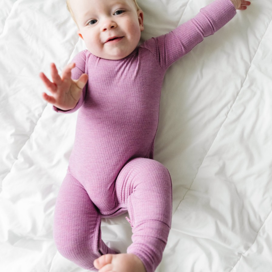 Sleep Little Sleepies Zippies | Meet The Crescent Zippy