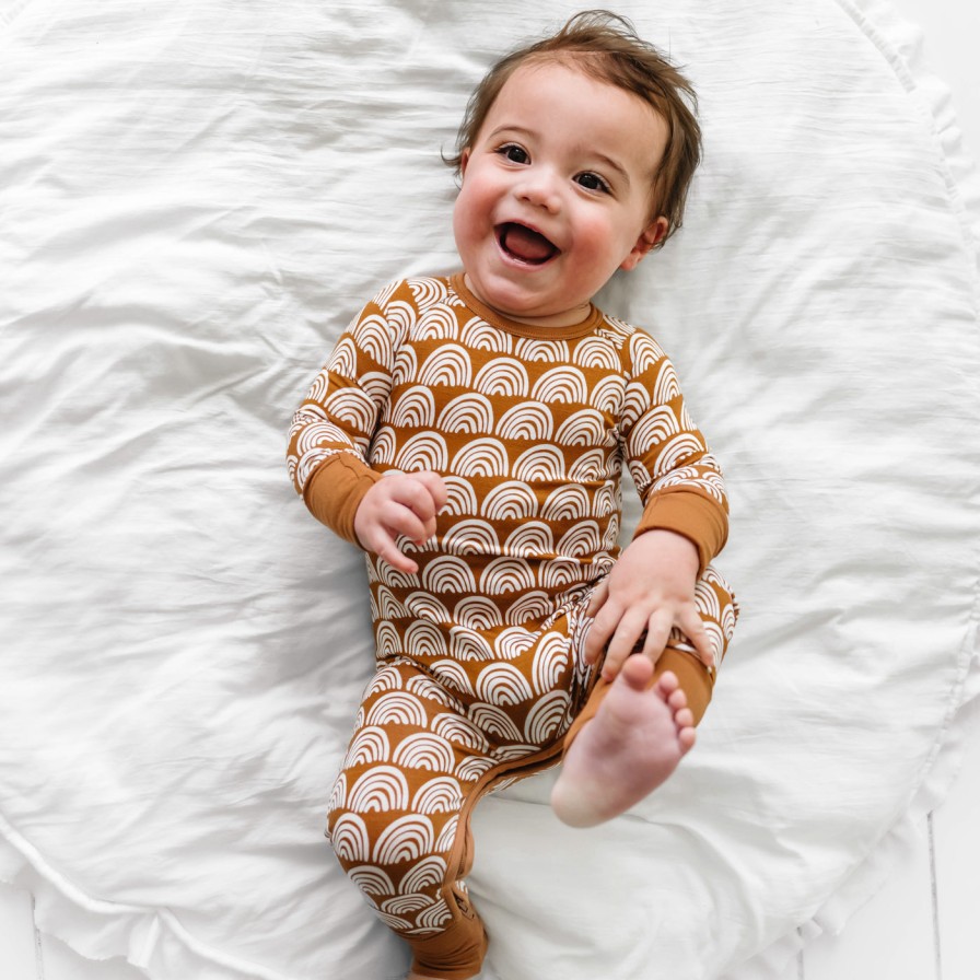 Sleep Little Sleepies Zippies | Meet The Crescent Zippy