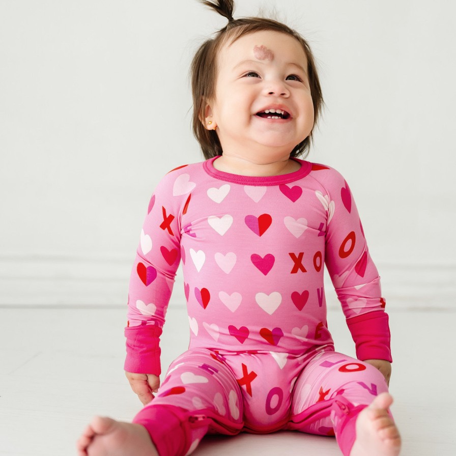 Sleep Little Sleepies Zippies | Meet The Crescent Zippy