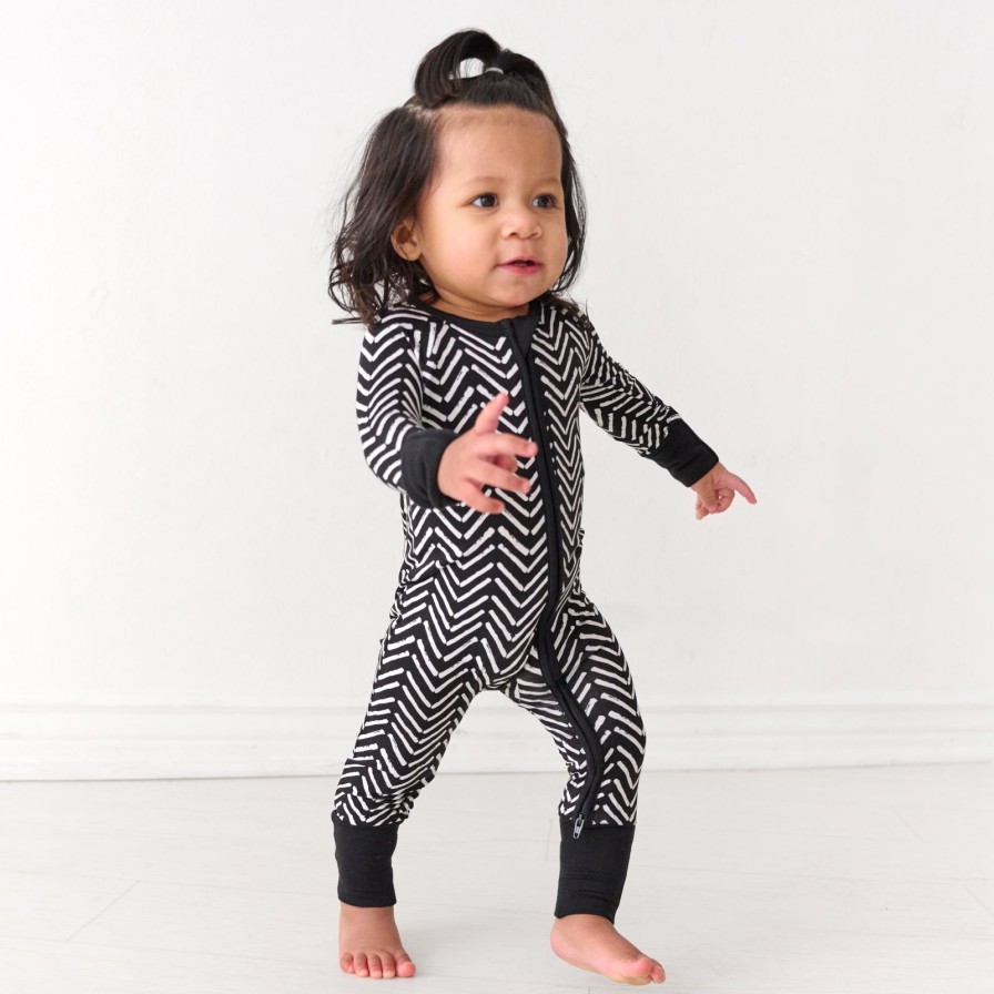 Sleep Little Sleepies Zippies | Meet The Zippy