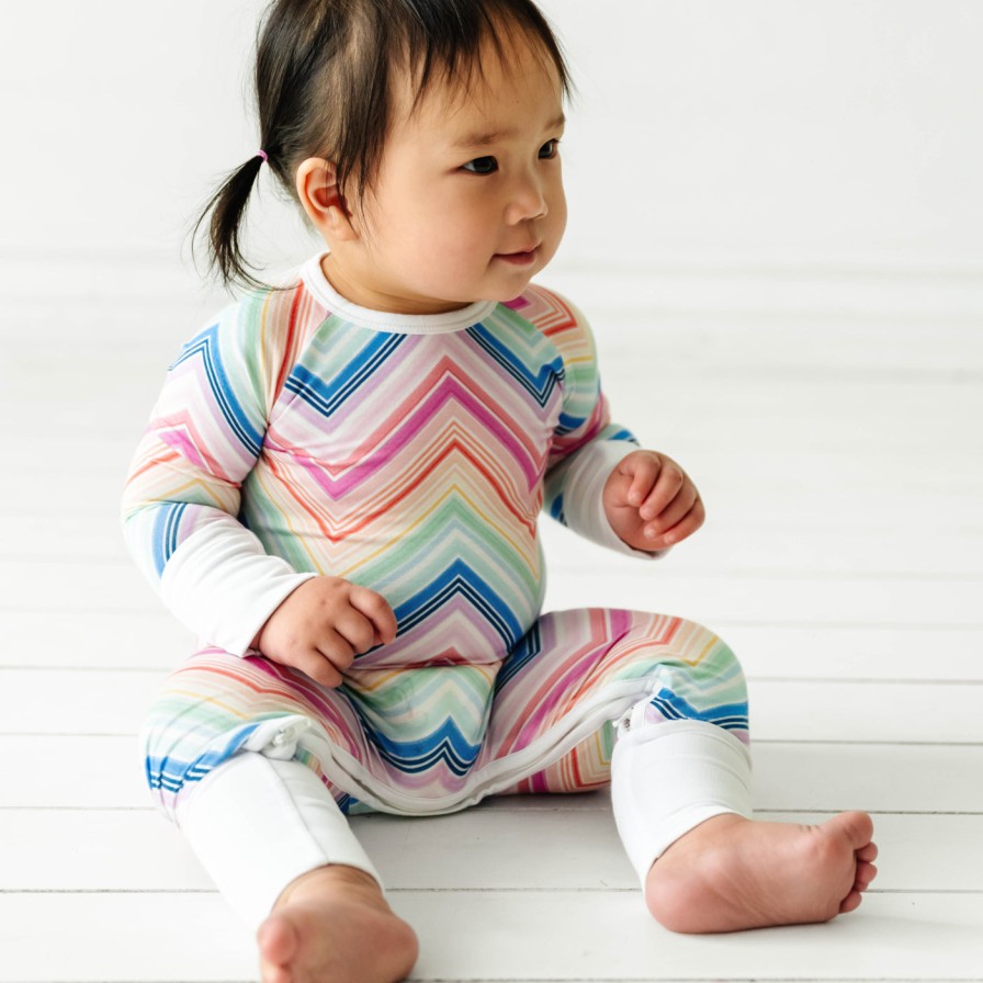 Sleep Little Sleepies Zippies | Meet The Crescent Zippy