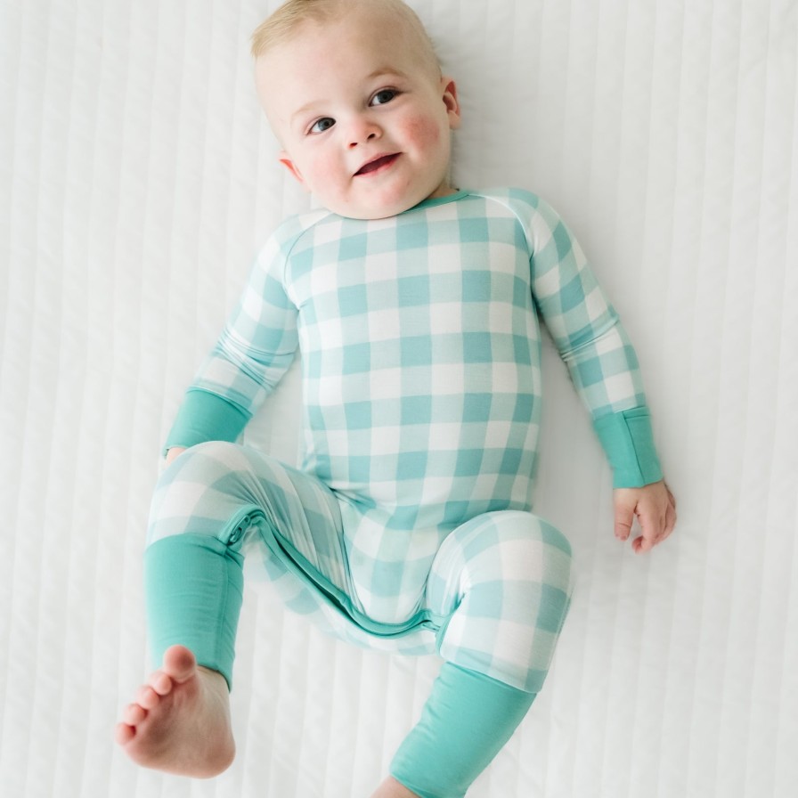 Sleep Little Sleepies Zippies | Meet The Crescent Zippy