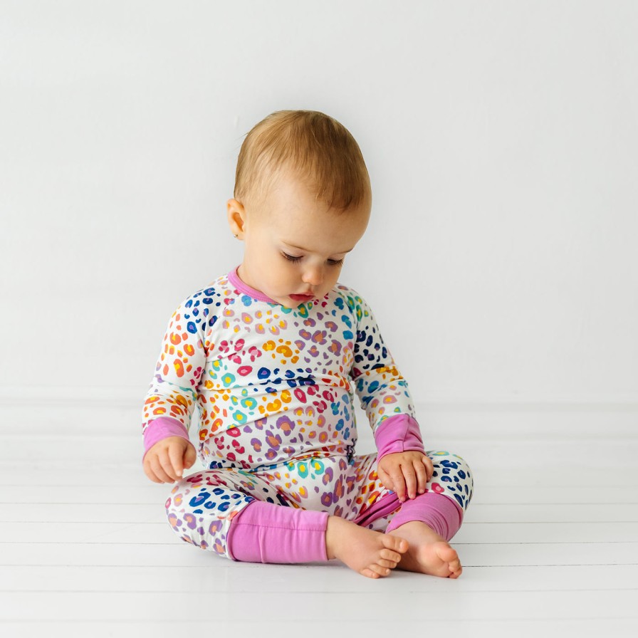 Sleep Little Sleepies Zippies | Meet The Crescent Zippy