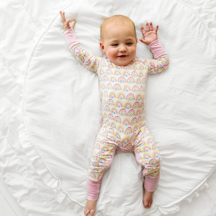 Sleep Little Sleepies Zippies | Meet The Crescent Zippy